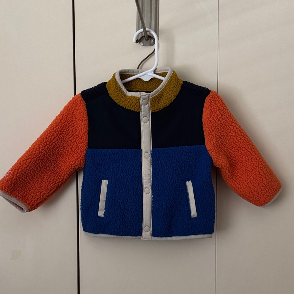 Old Navy baby colorblock Sherpa Jacket size 6-12m